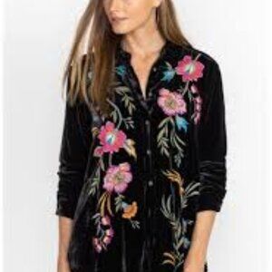 NWT Johnny Was Sidonia Velvet relaxed fit Shirt Embroidery Top Black